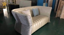 kinh-nghiem-chon-chat-lieu-boc-da-sofa-cho-hop-phong-khach